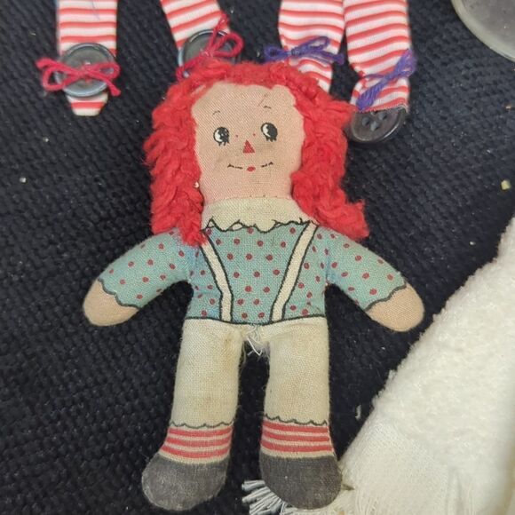 Vtg Snowden & Friends Raggedy Ann & Andy towel, candle, dolls - Picture 10 of 11